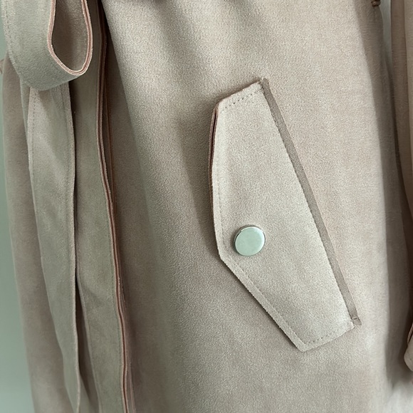 HAUTE Monde BLUSH PINK FAUX SUEDE COAT WITH A BELT size L - Picture 9 of 17